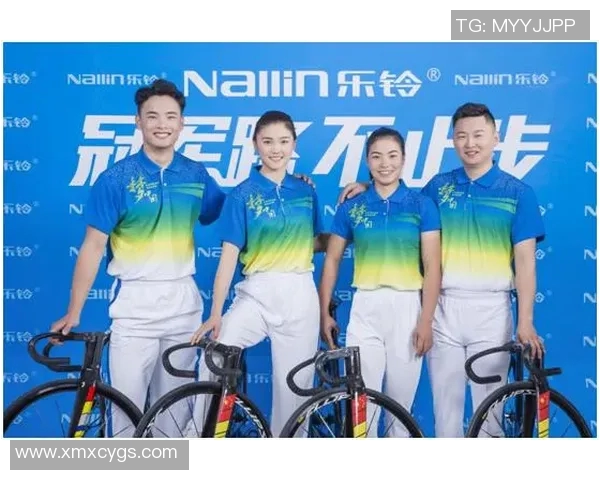 曼联携手全球品牌代言商业合作全面升级推动俱乐部价值飙升